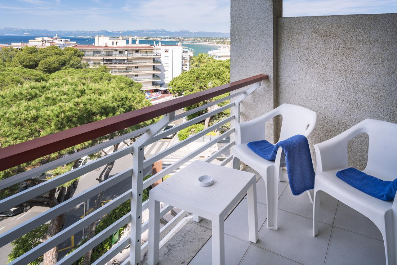 Chambre Triple Supérieure (2 Adultes + 1 Enfant)