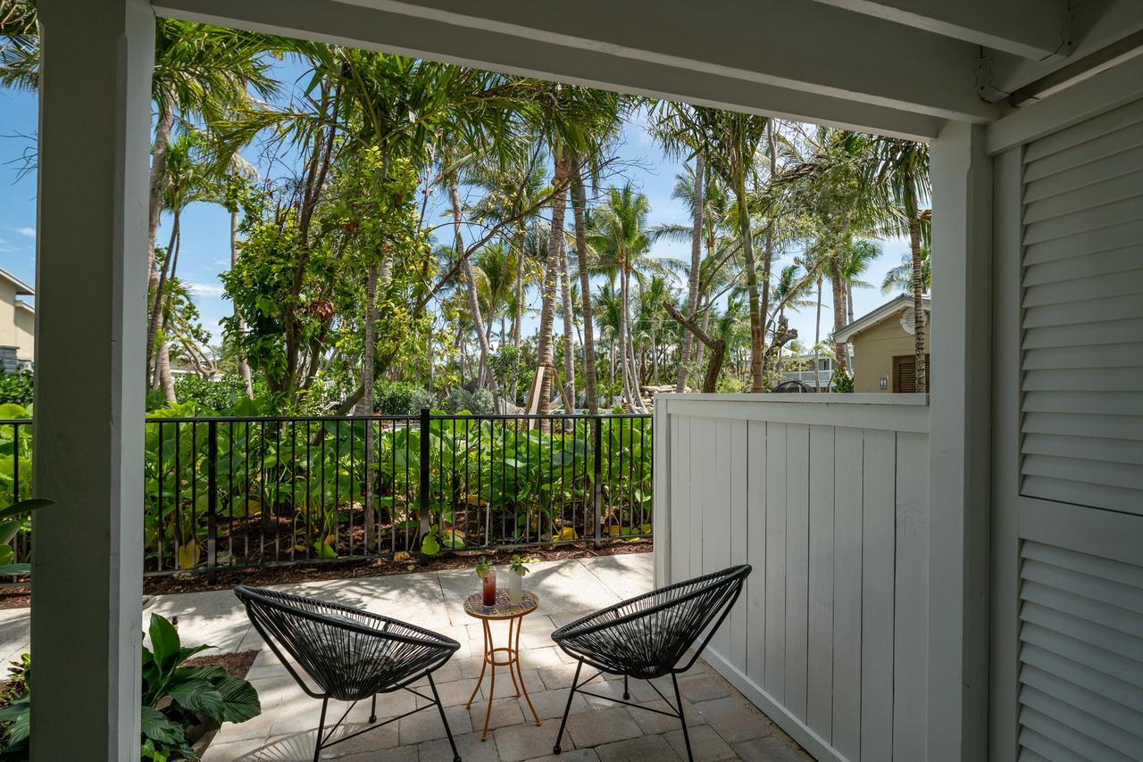 Studio Junior Lit King-Size avec Terrasse - Vue sur Golfe