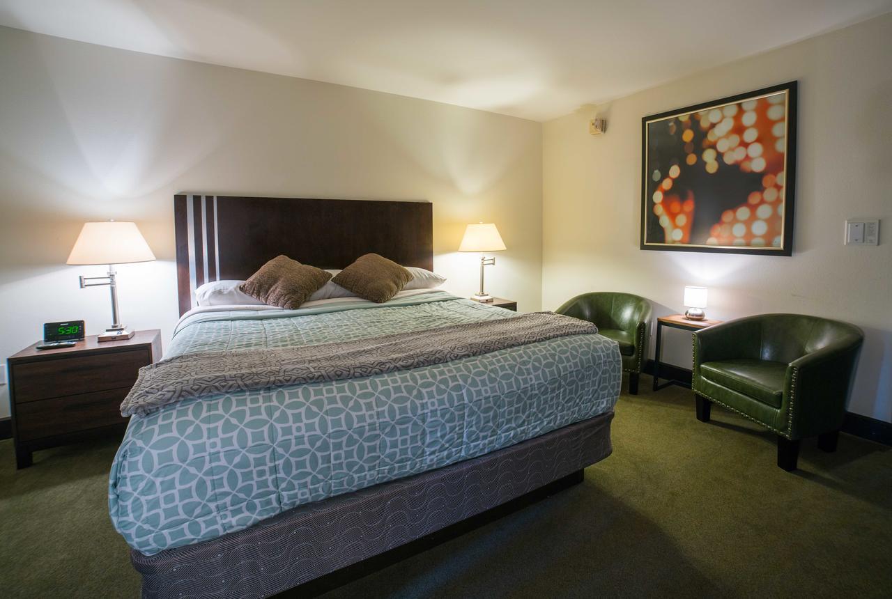 Two-Bedroom Suite,665736576:JPEG