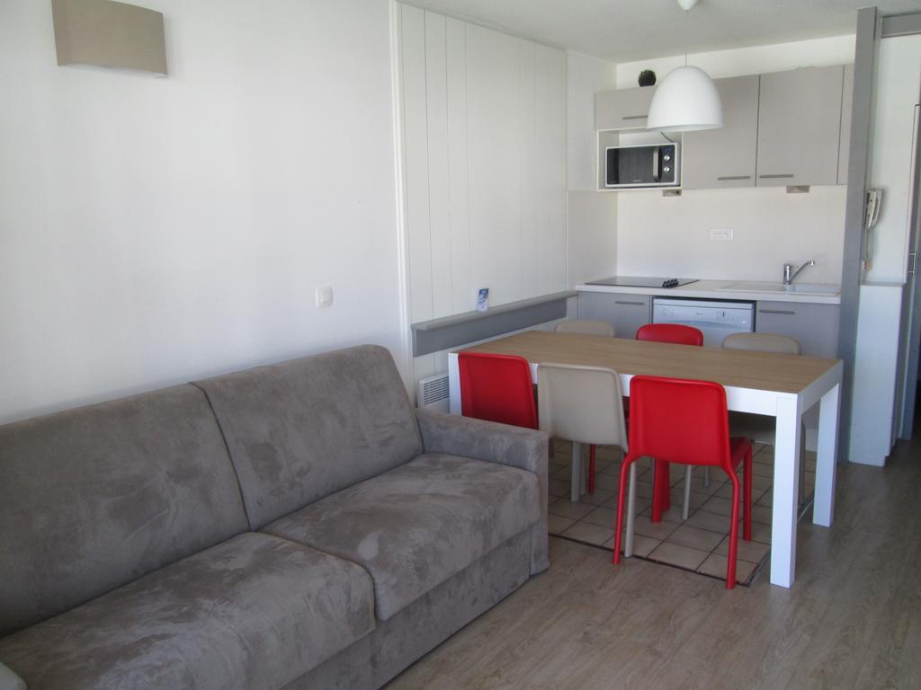 Appartement 2 Chambres (6 Adultes) - Côté Port ou Piscine