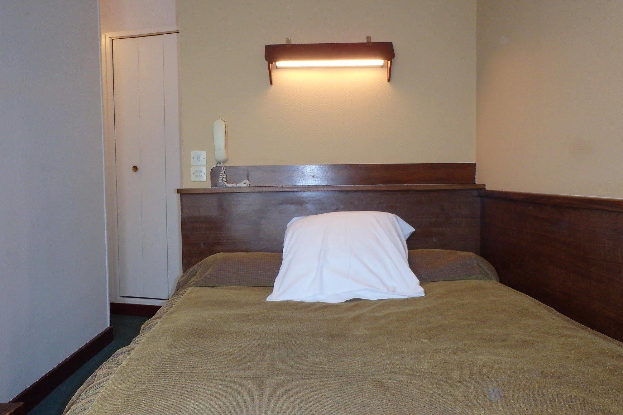 Chambre Simple avec Salle de Bains