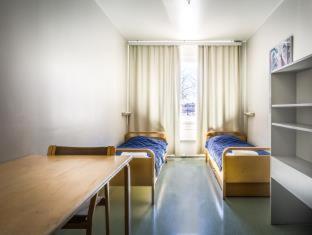 Chambre Lits Jumeaux Économique avec Salle de Bains Commune