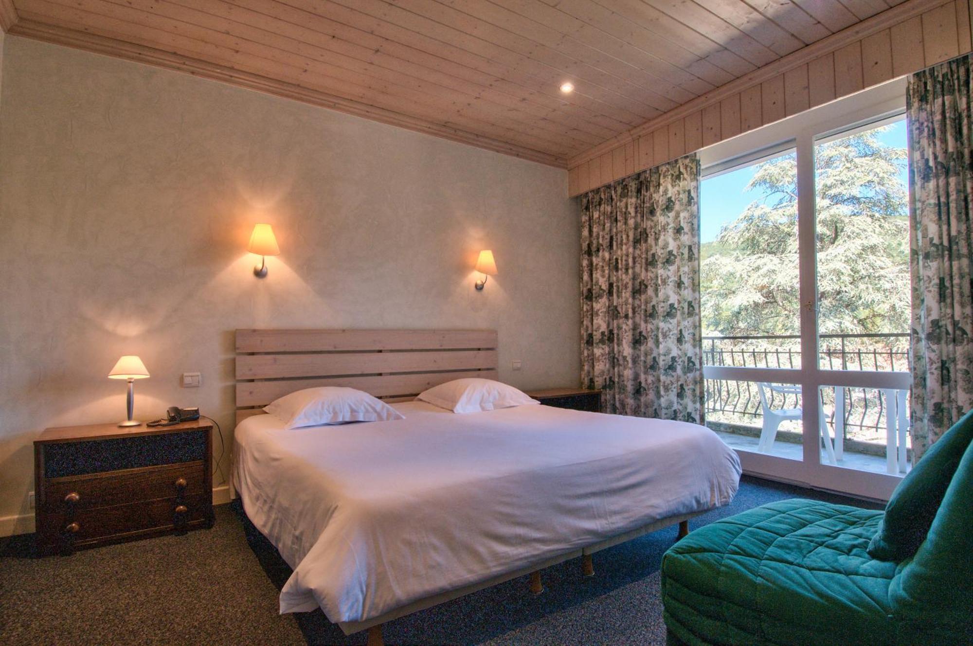 Chambre Double ou Lits Jumeaux - Côté Jardin