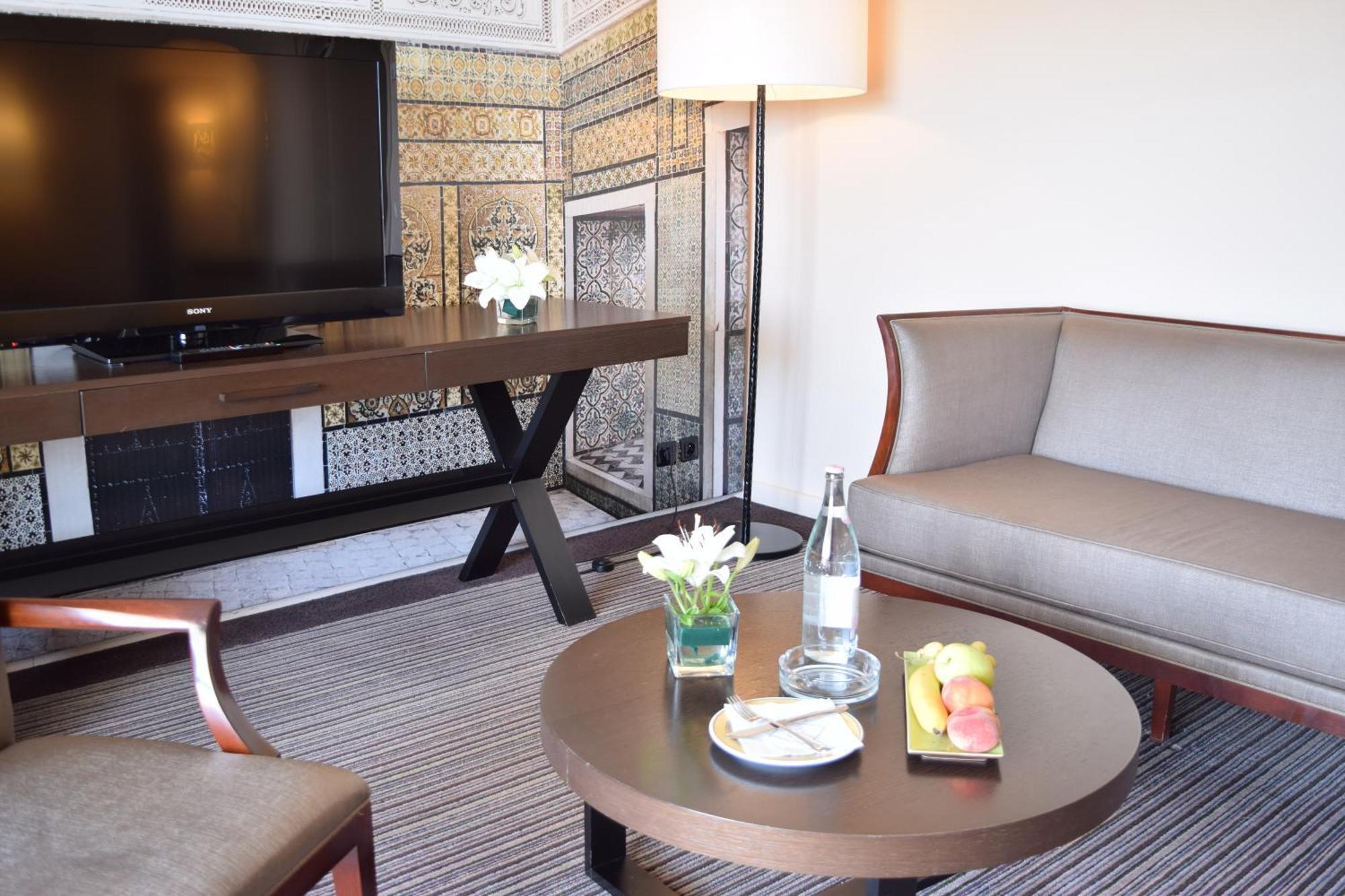 Junior Suite with Garden View,807329166:JPEG