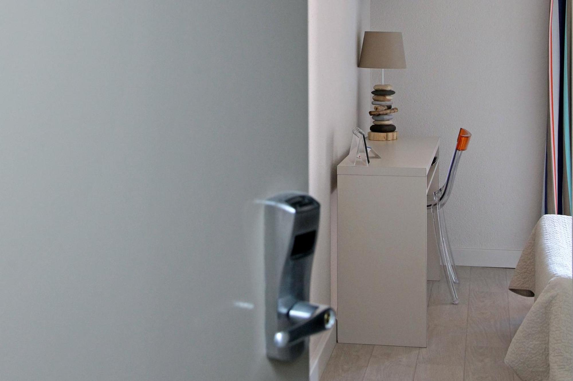 Double Room Bath