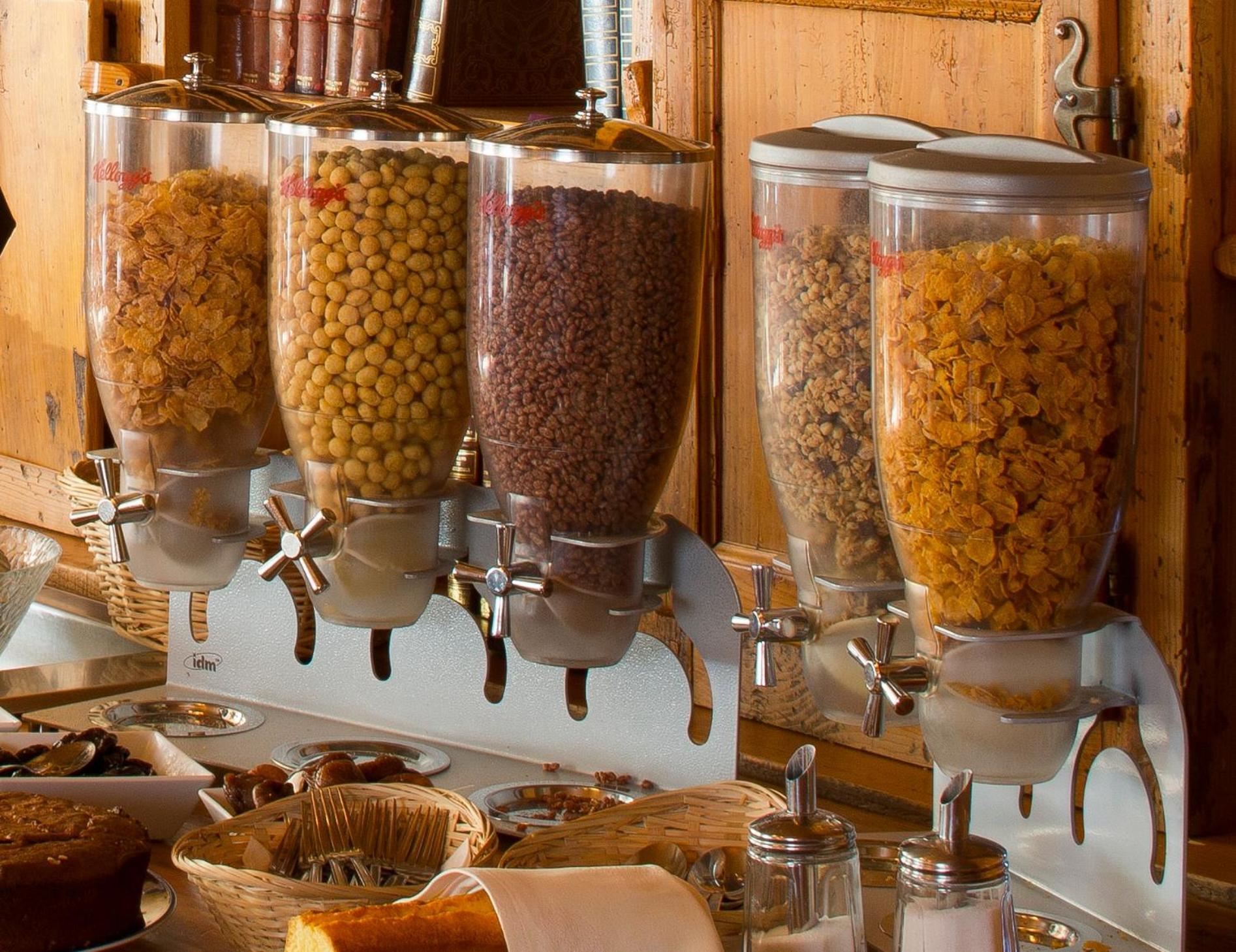 Double or Twin Room without view,705941737:JPEG