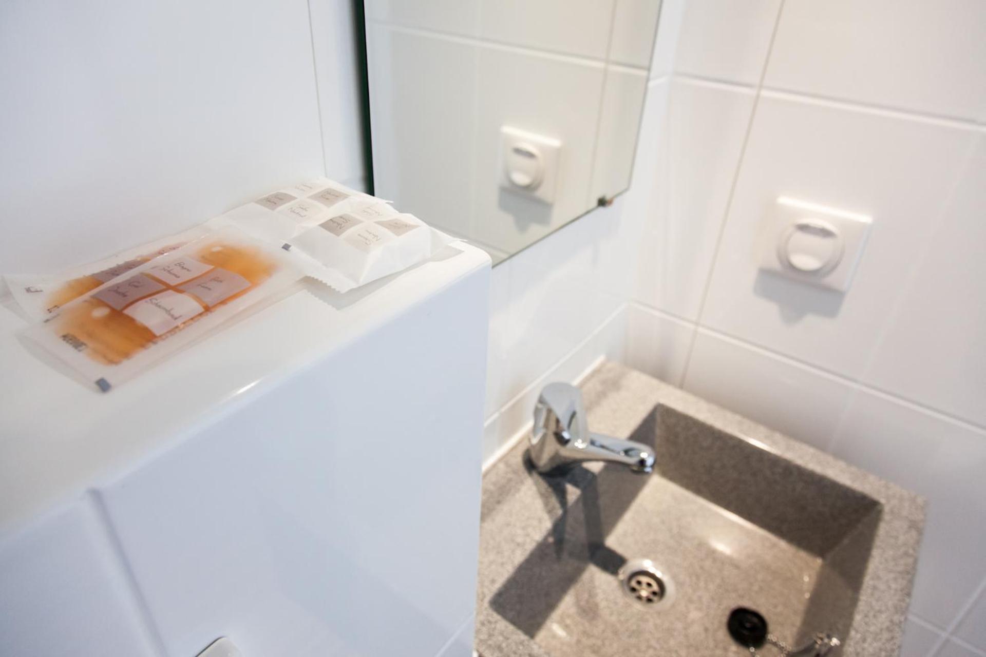 Chambre Simple Standard avec Salle de Bains Privative