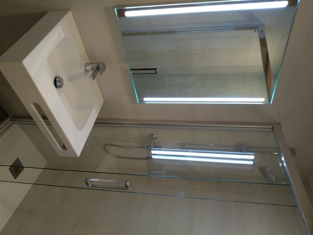 Chambre Simple avec Salle de Bains