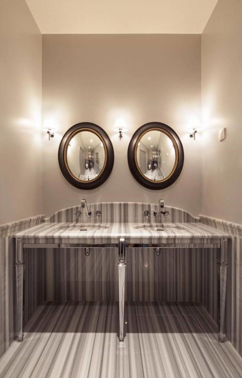 Suite,727460704:JPEG