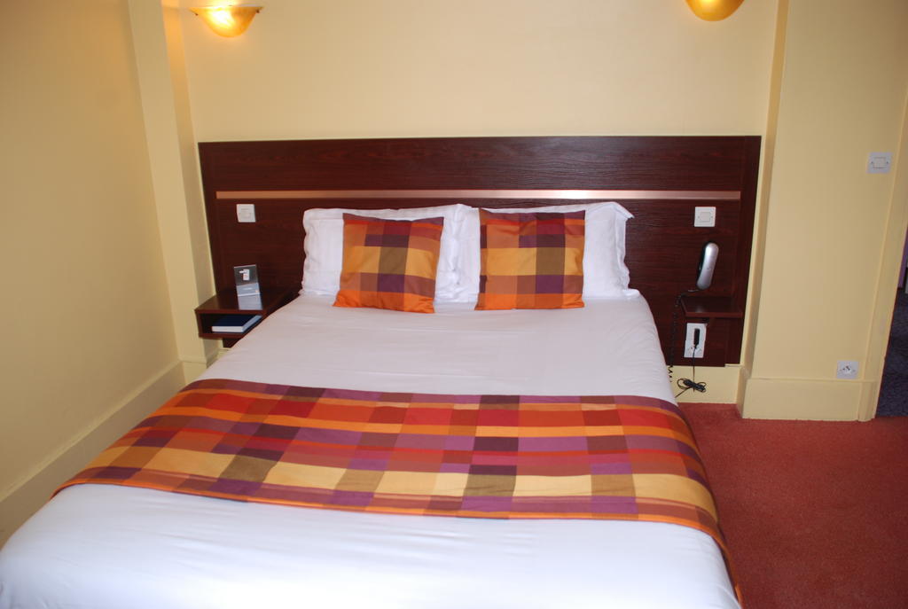 Chambre Lit Queen-Size