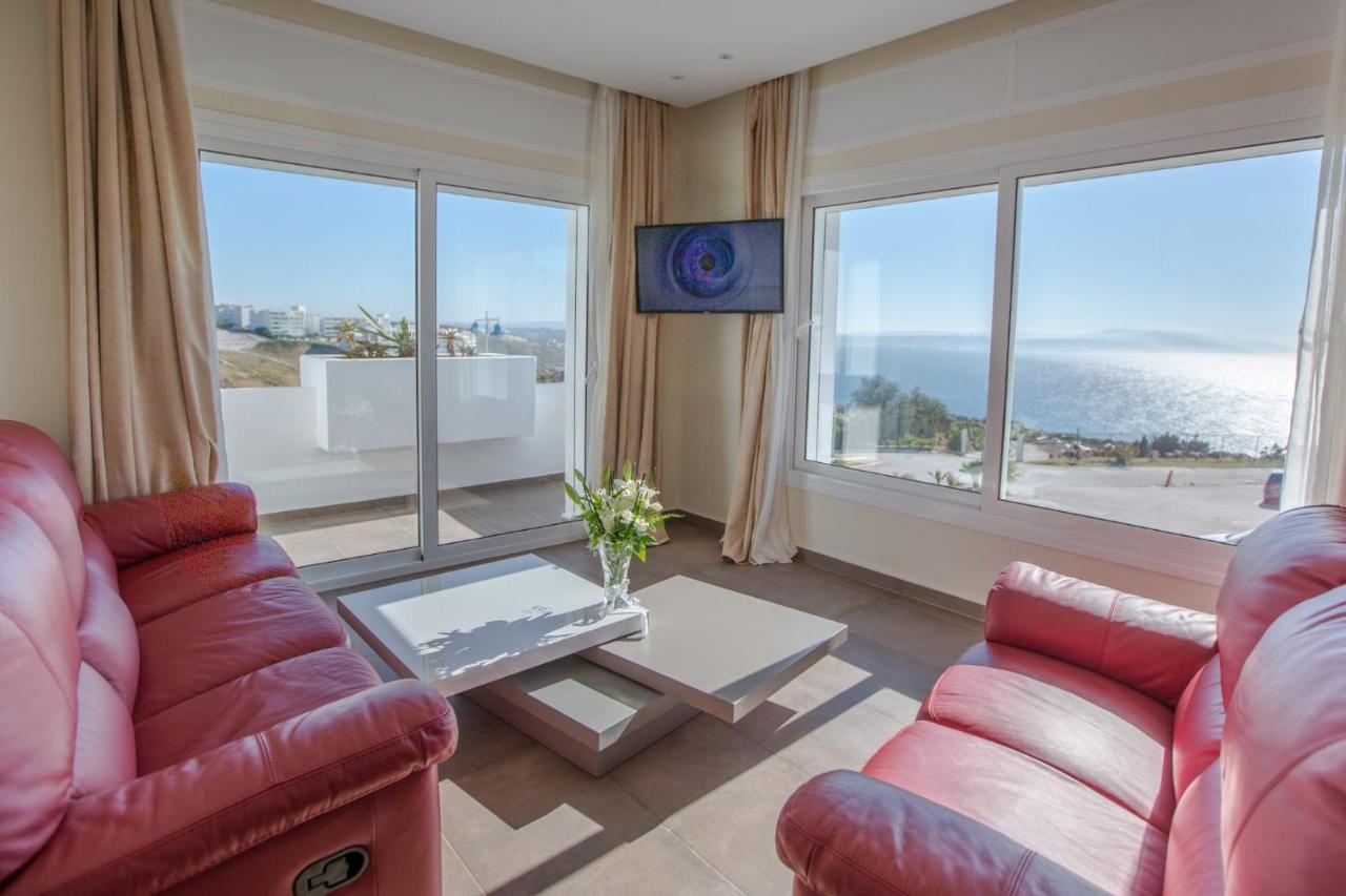 Two-Bedroom Apartment,642751218:JPEG