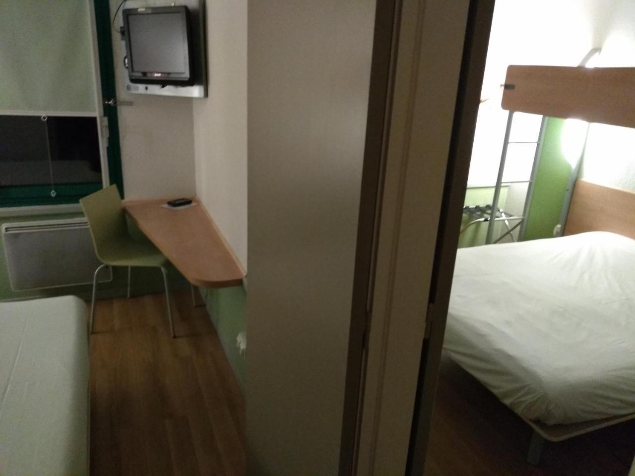 Two Connecting Double Rooms