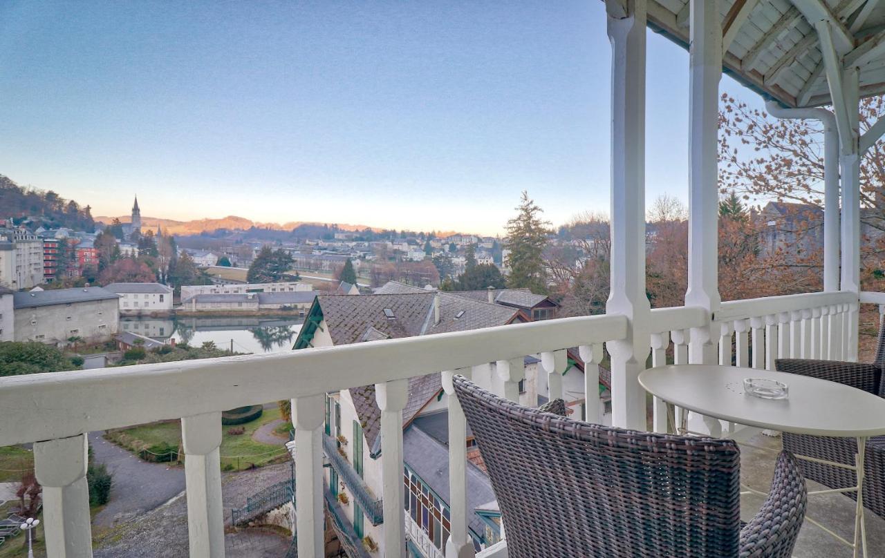 Suite Familiale avec Balcon et Accès Gratuit au Spa - Vue sur Sanctuaire