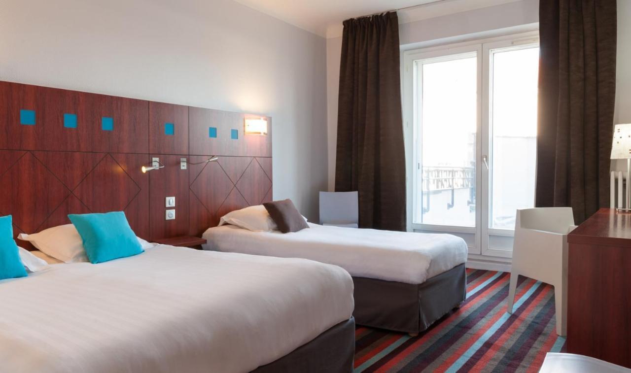 Chambre Quadruple Confort avec 1 Lit Double, 1 Lit Simple et 1 Lit Enfant
