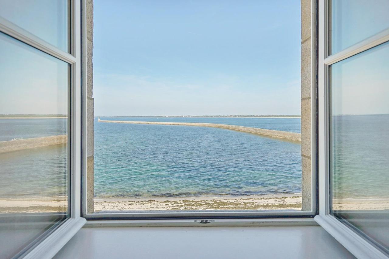 Budget Studio Sea View