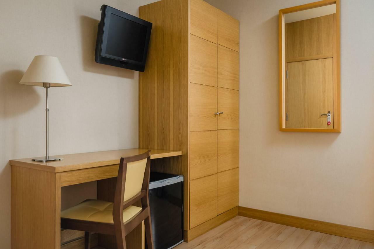 Chambre Double ou Lits Jumeaux