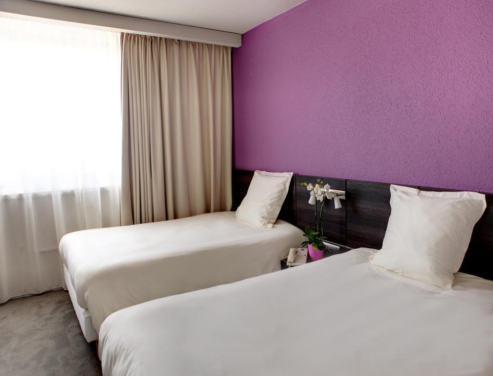 Chambre Double Standard avec 2 Lits Doubles