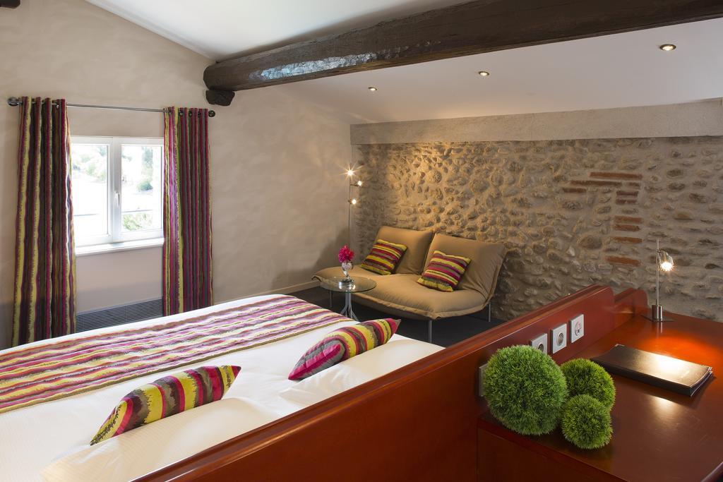 Chambre Confort - Vue sur Piscine