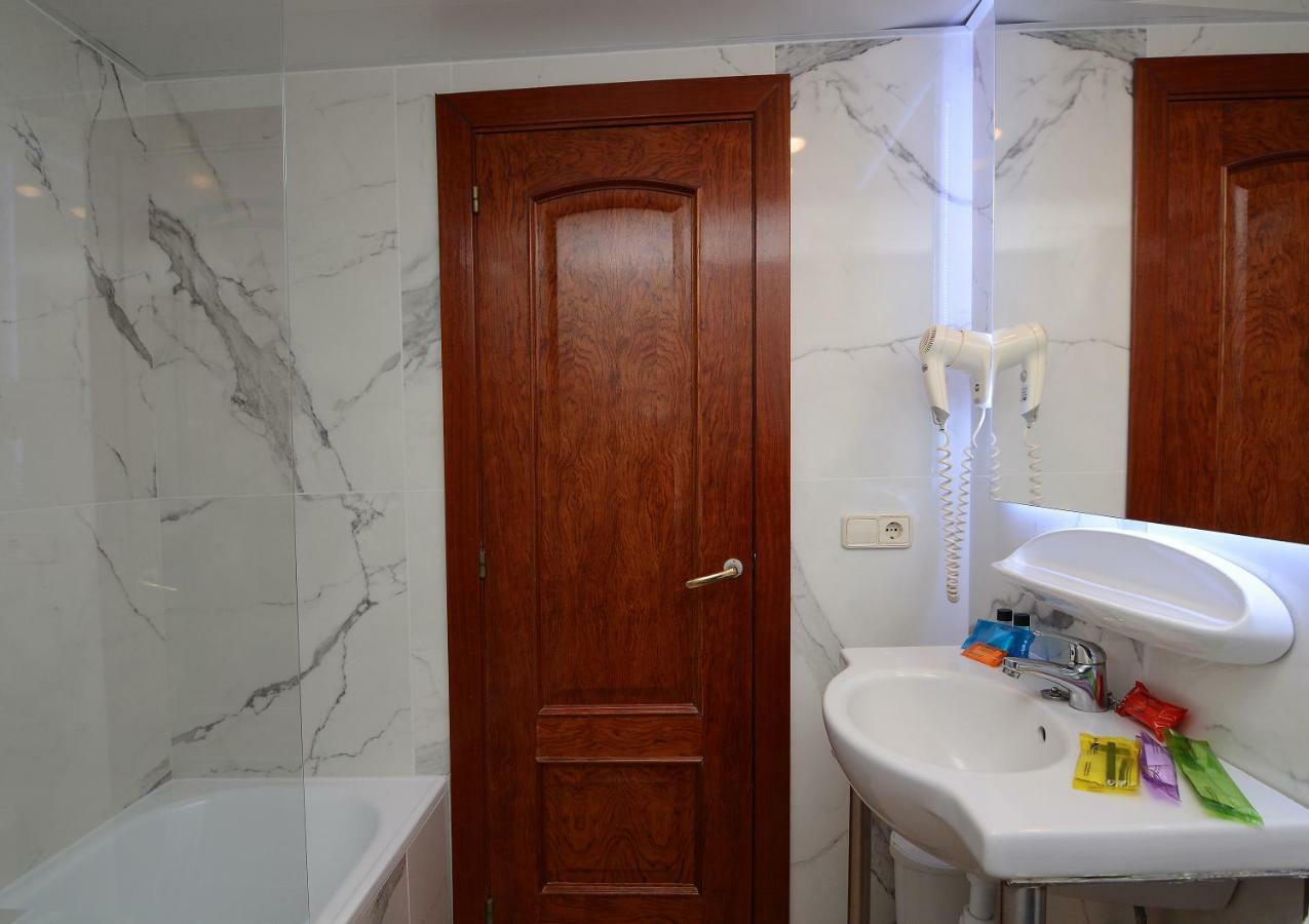 Chambre Double ou Lits Jumeaux