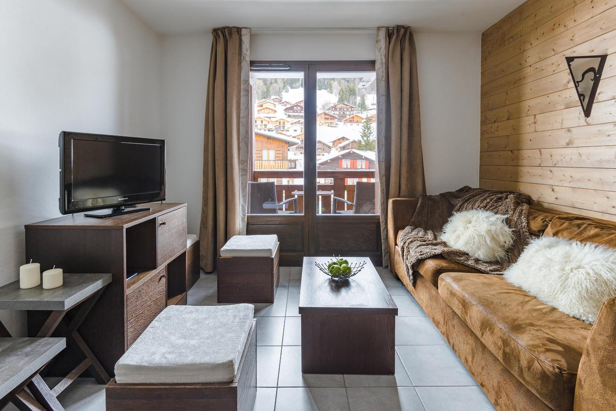 One-Bedroom  Alcove or Duplex (6 Adults),821706644:JPEG