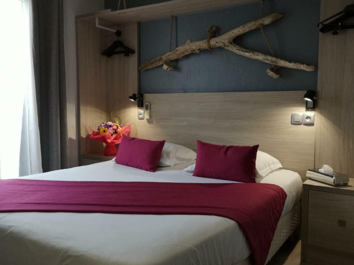 Double Room,830298677:JPEG