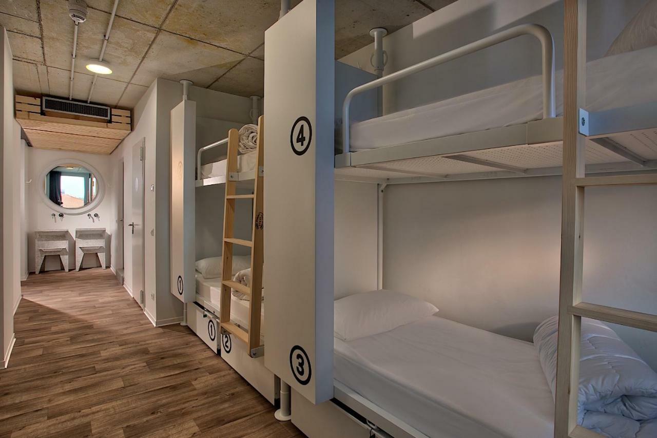 7-Bed Private Dormitory Room,830942870:JPEG