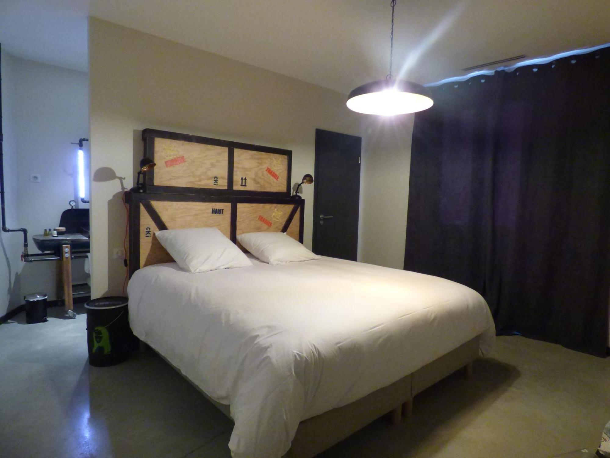 Double Room Private Bathroom