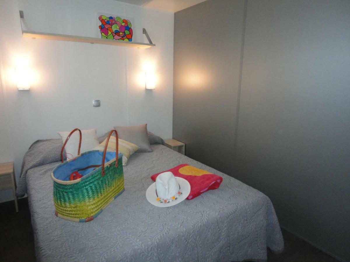 Mobile Home 2 Chambres (4 Adultes)