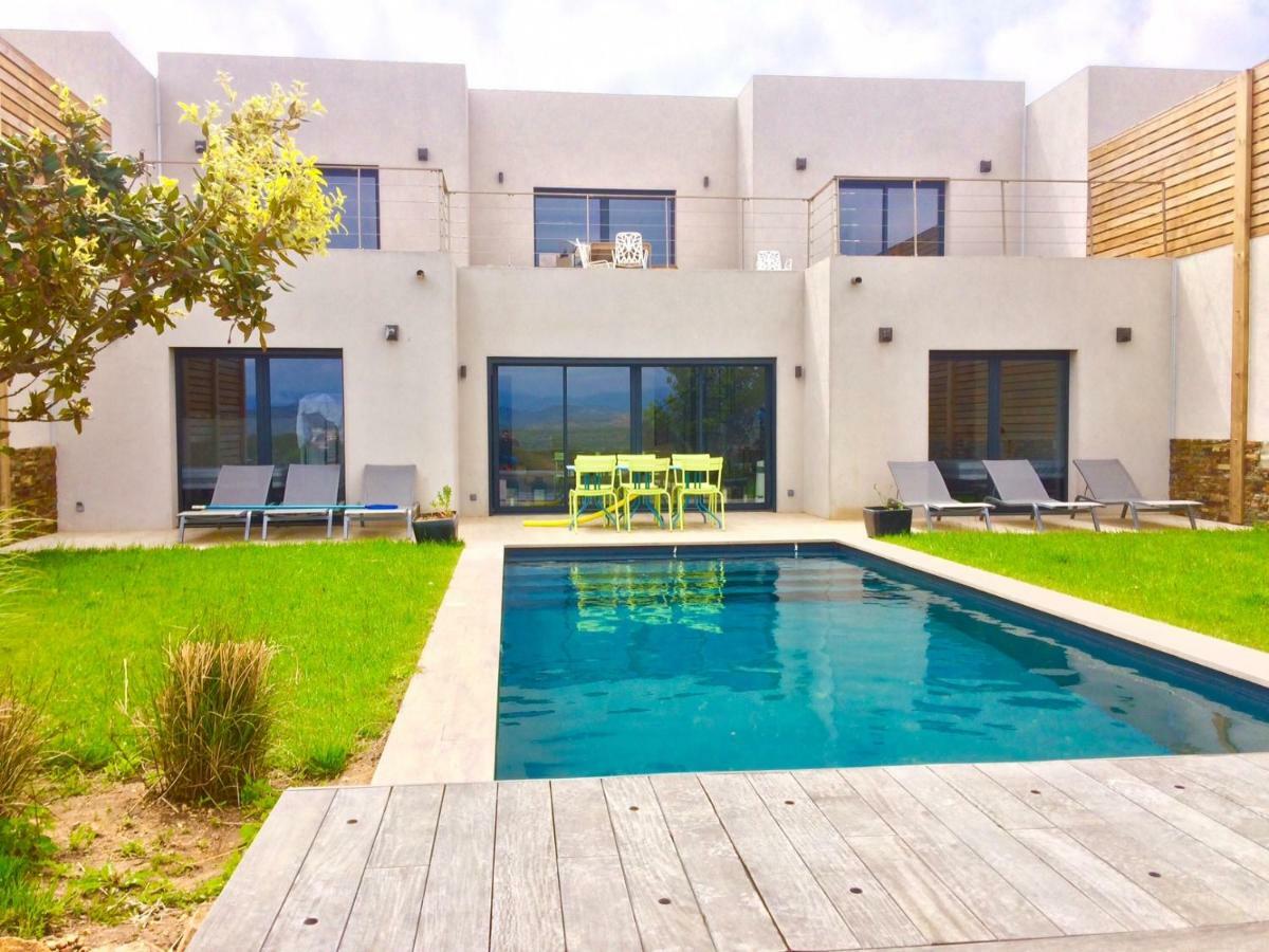Villa with Private Pool,872507300:JPEG