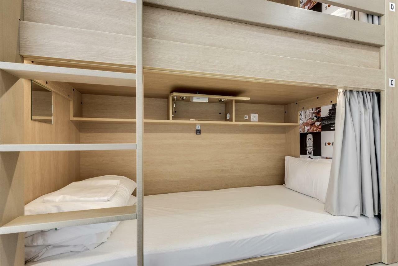 Chambre 6 Lits avec Balcon
