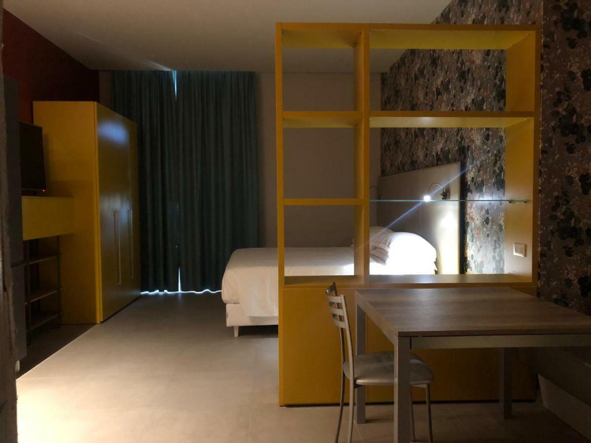 Studio - Bâtiment Séparé