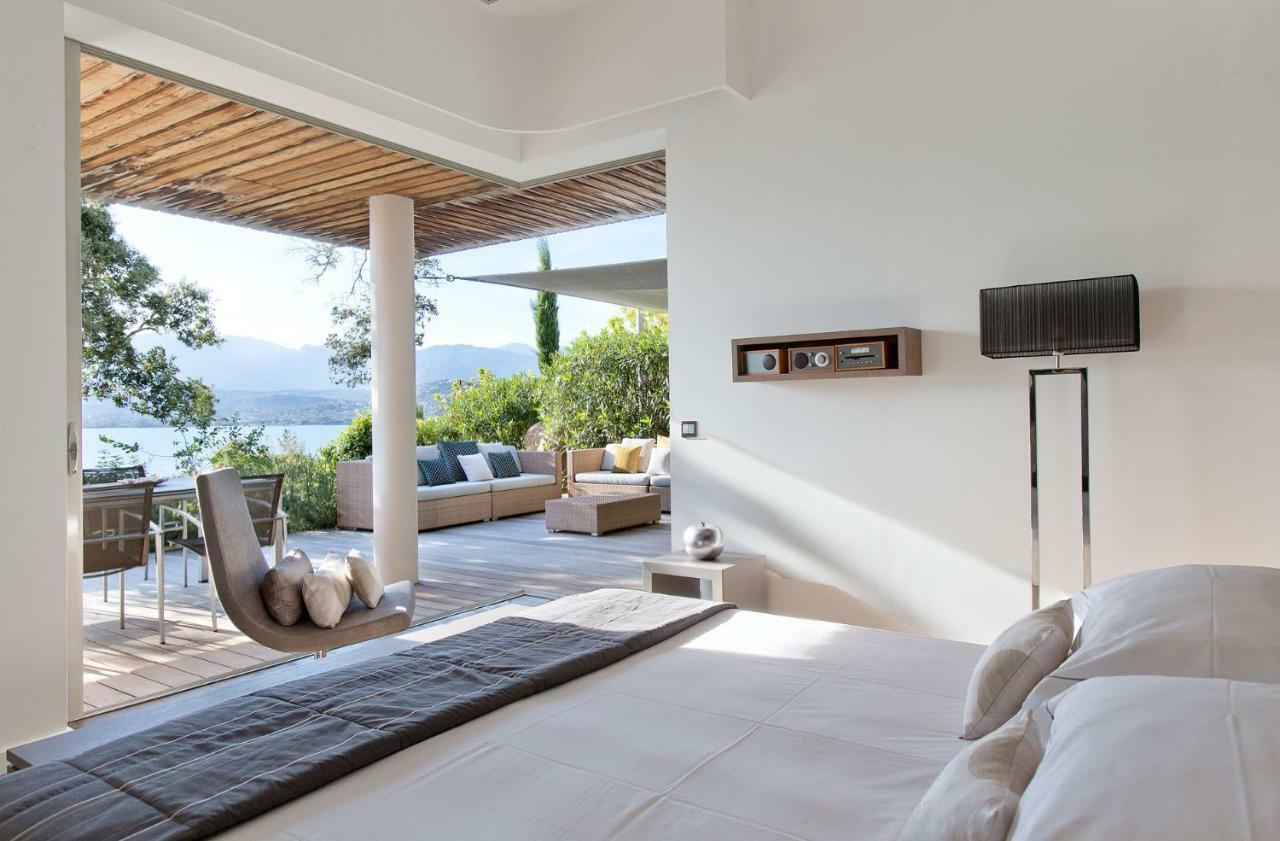 Four-Bedroom Villa Private Pool