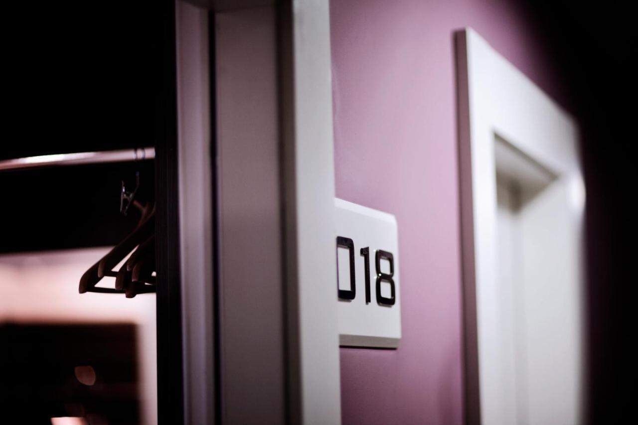 Beachfront Superior Room with balcony and pool access,1209507025:JPEG