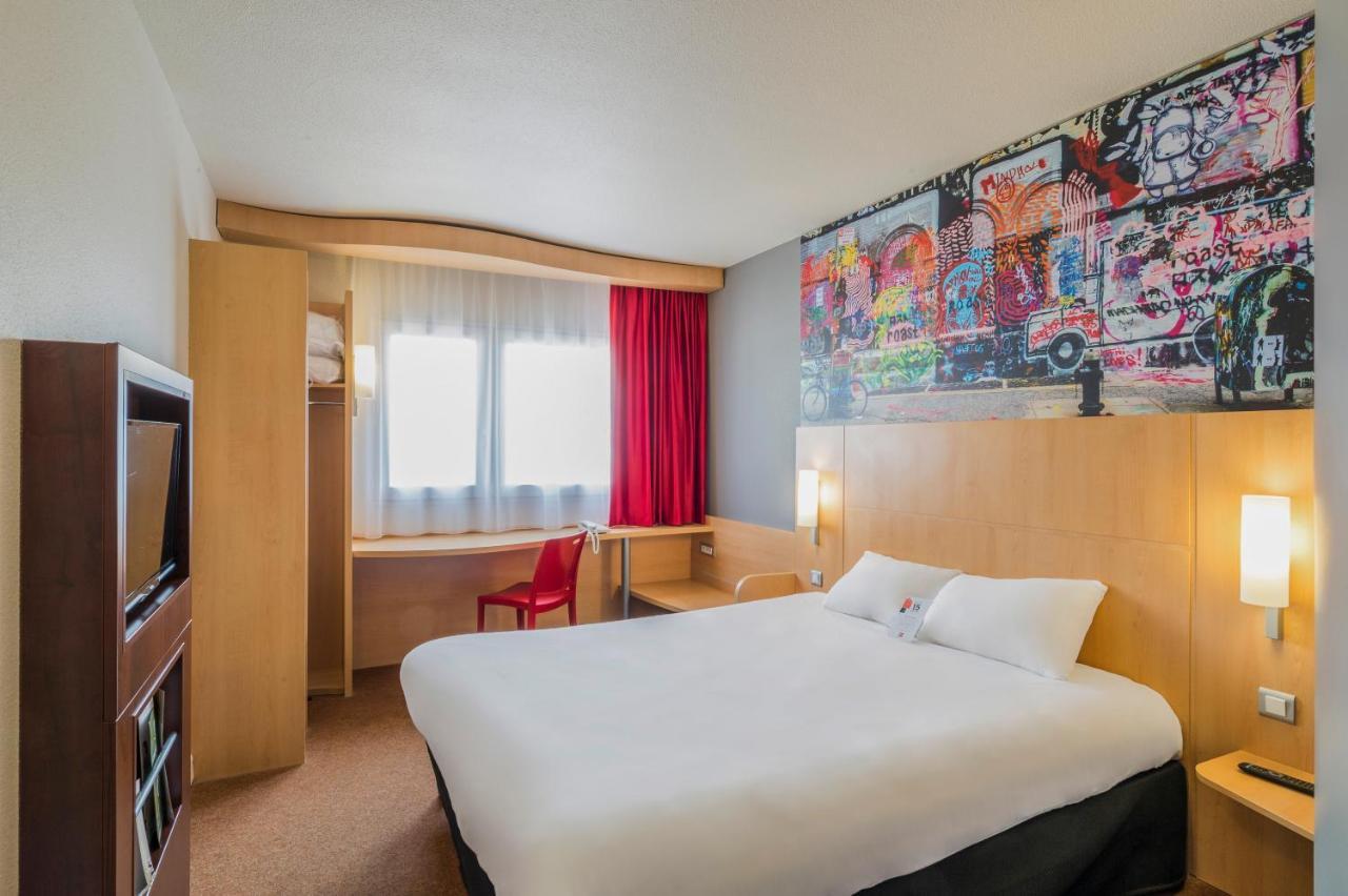 Standard One Double Bed,1704929028:JPEG