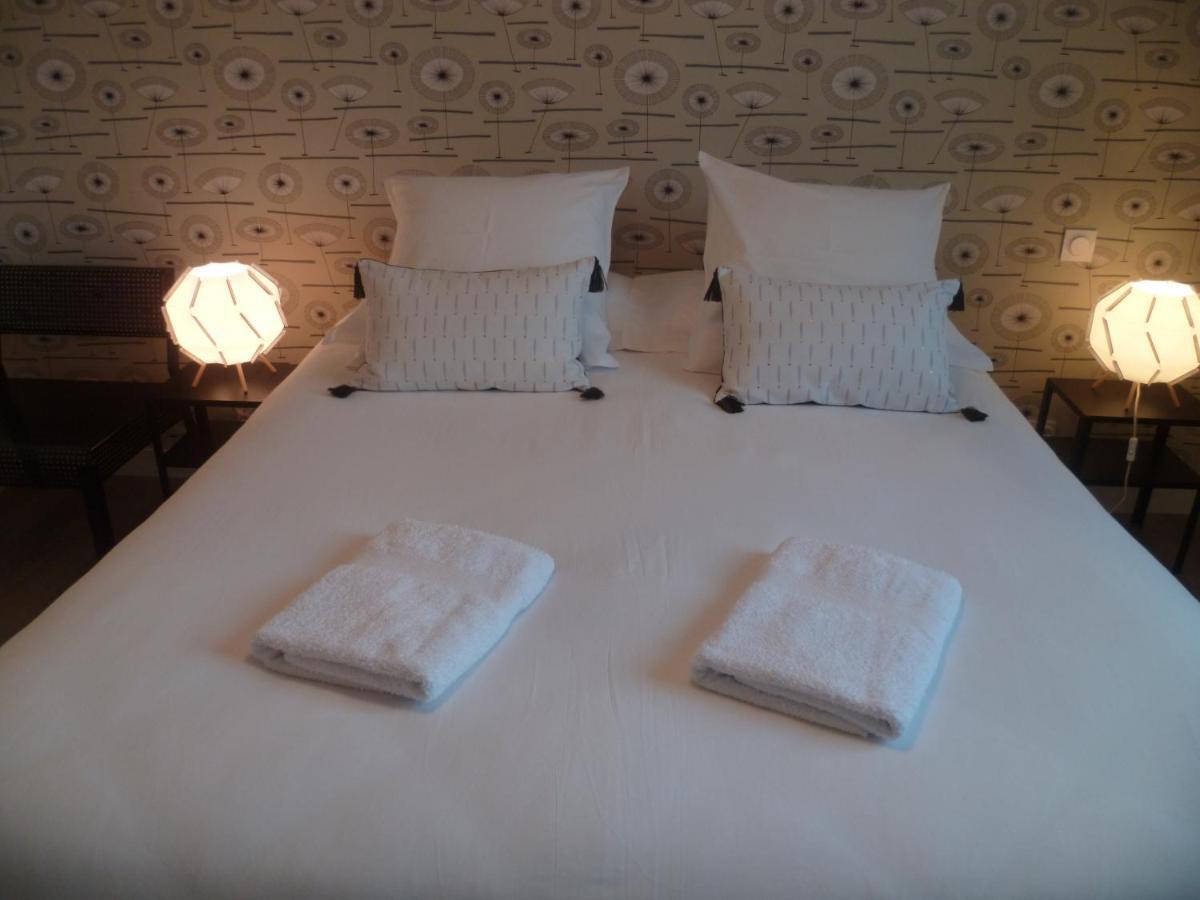 Family Room with Private Bathroom,927381565:JPEG