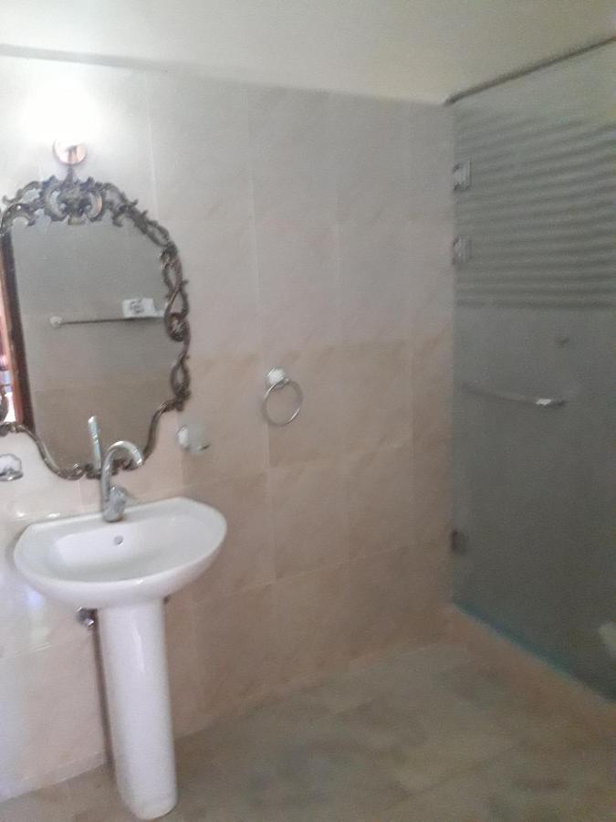 Chambre Lits Jumeaux Spacieuse