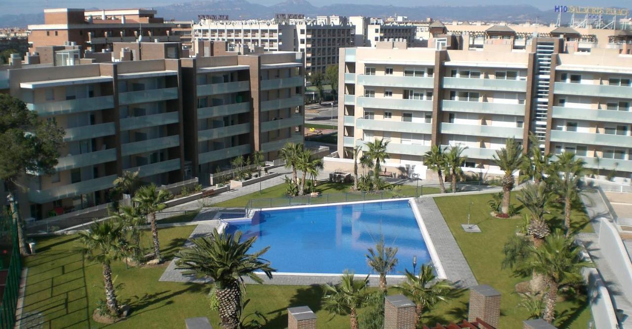 Apartment Pool View