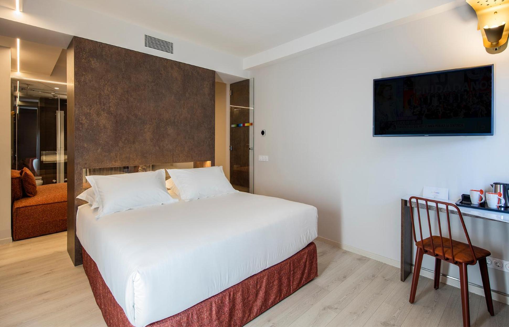 Junior Suite,955593802:JPEG