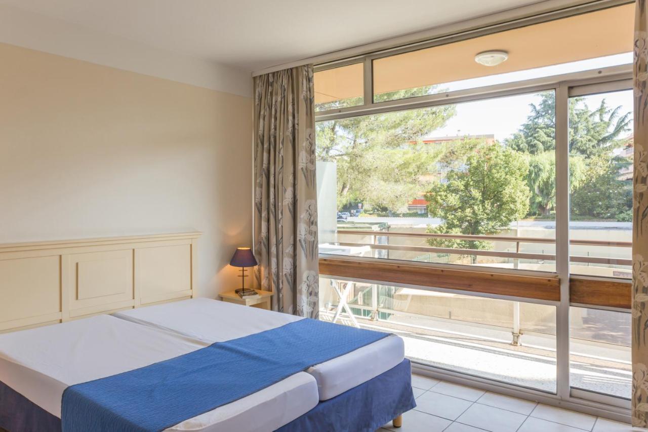 One-Bedroom Apartment with Air Conditioning (5 People),1273722130:JPEG