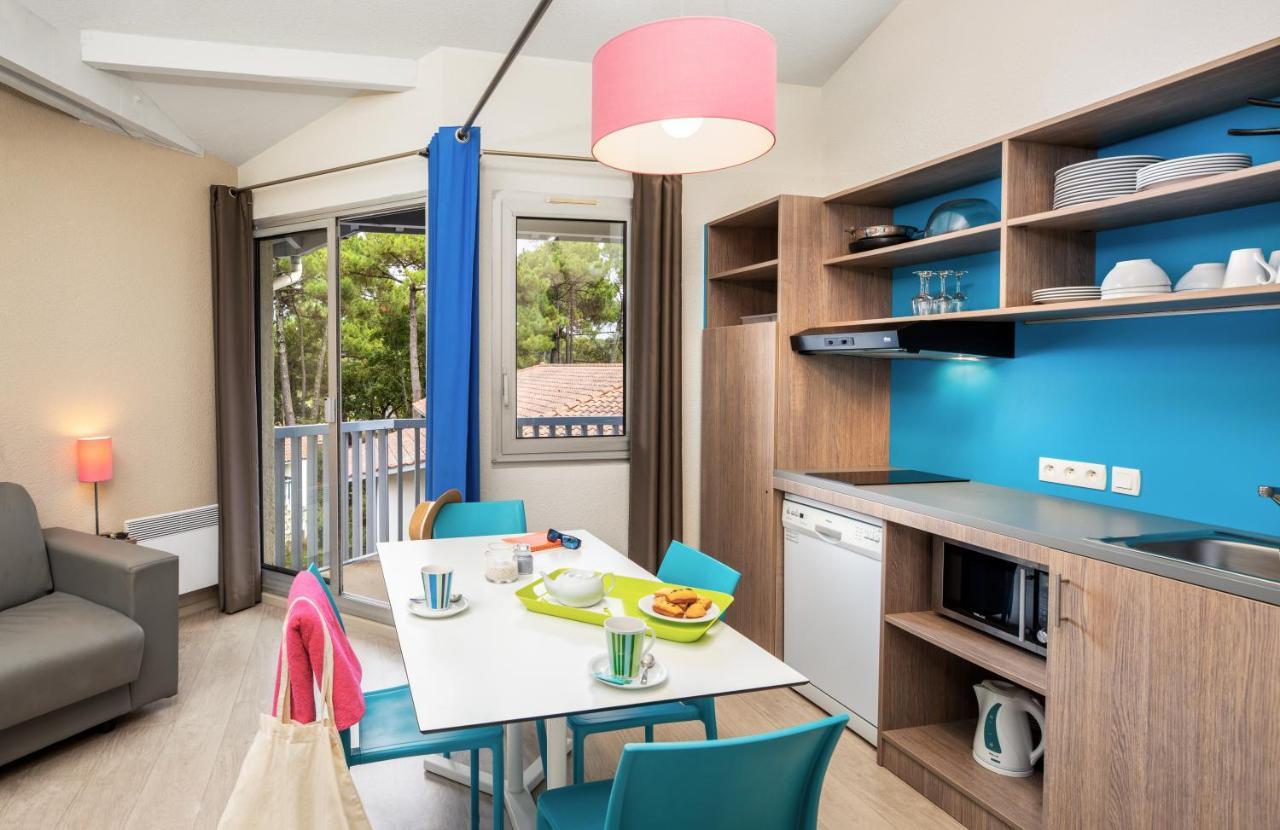 One-Bedroom Apartment Park View