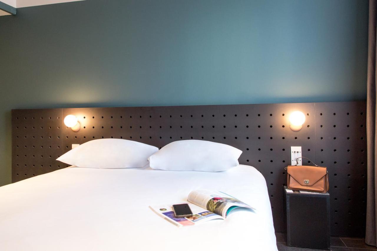 Chambre Pop avec Lit Double