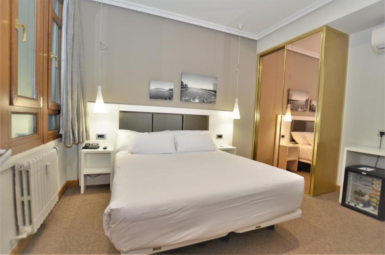 Double or Twin Room Interior Facing
