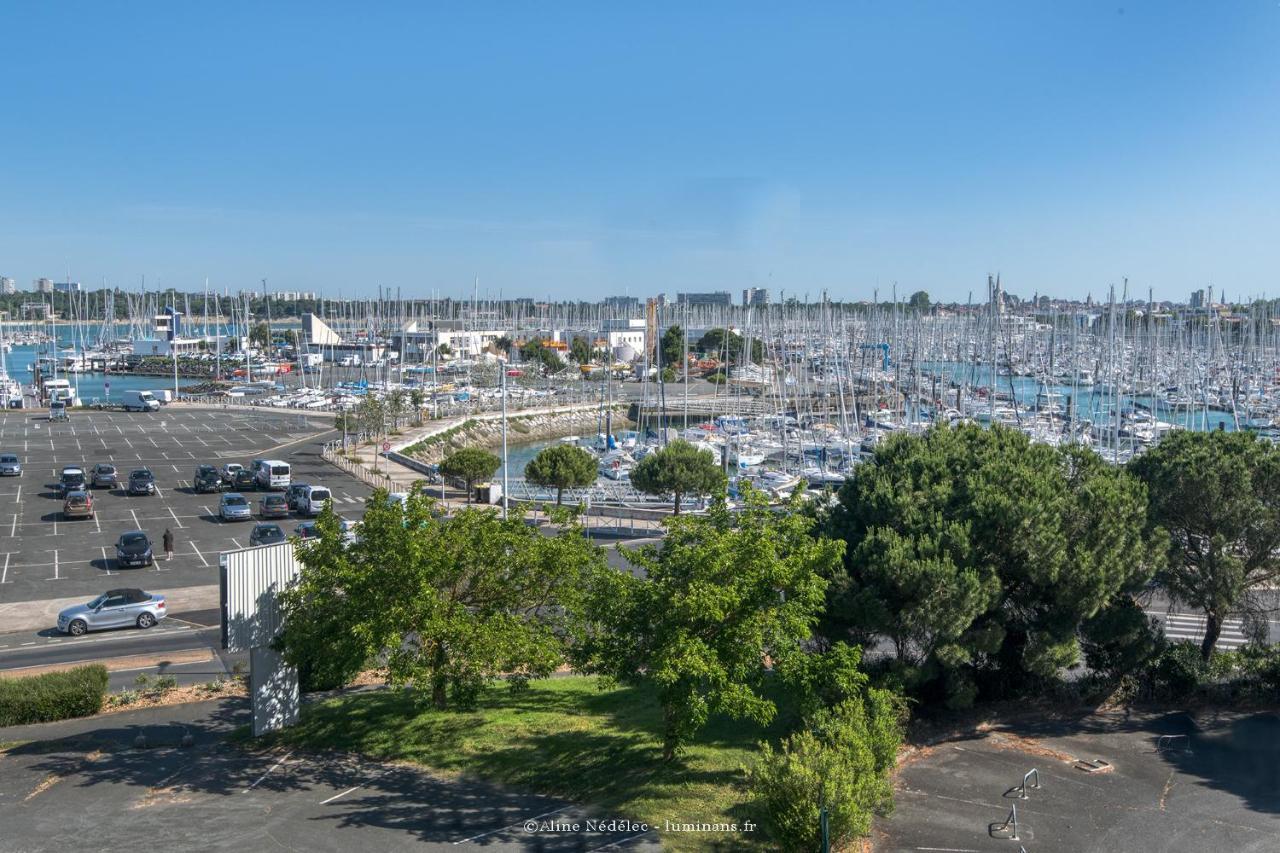 Economy Studio,997496700:JPEG