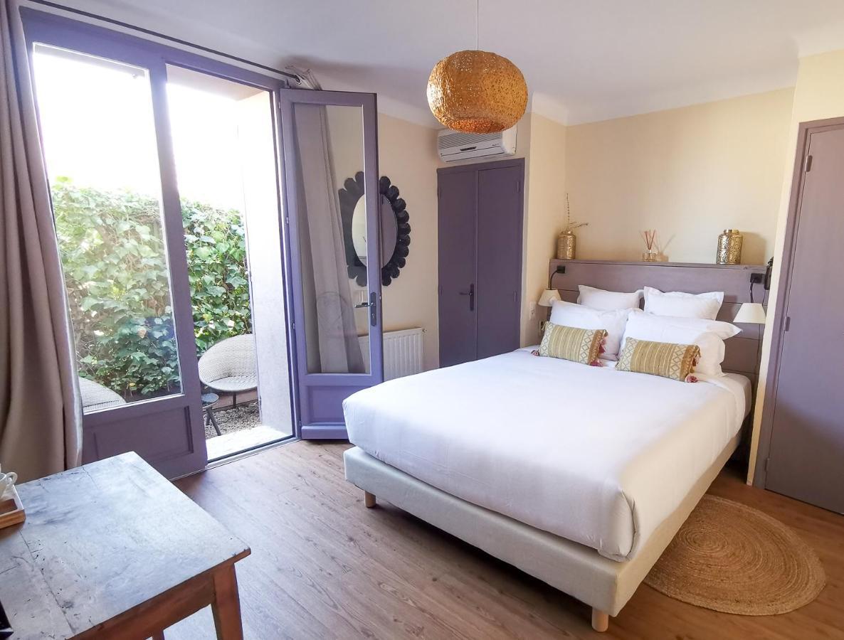 Double Room with Patio,998407821:JPEG