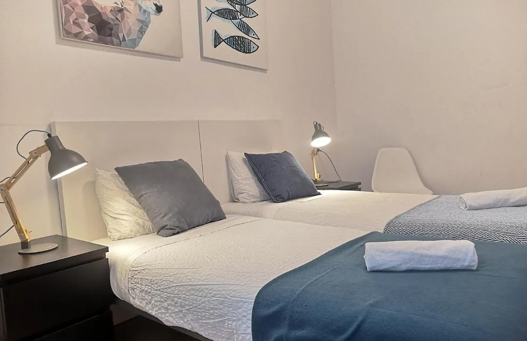 Apartamento Amplio Y Central A Pie De Playa La Concha-1
