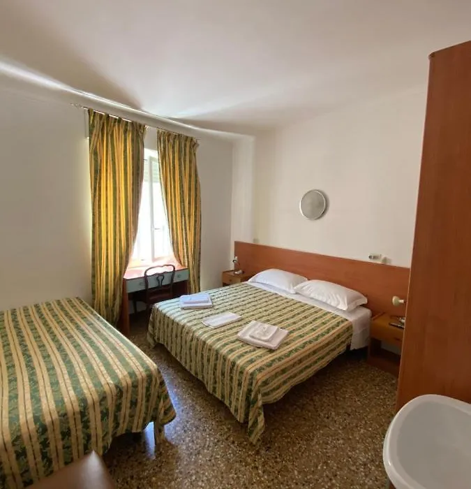 Hotel Primavera-1