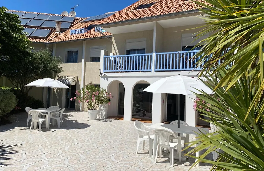 Les Vagues Logis Hôtel-1