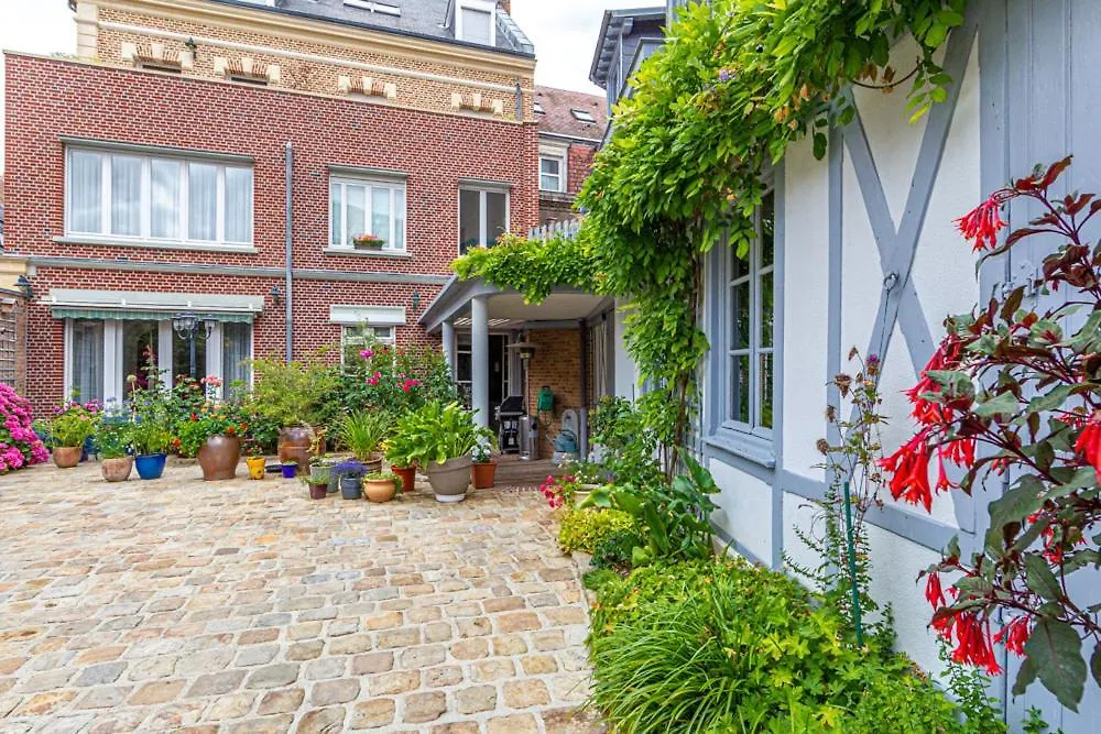 Maison Longuevie-1