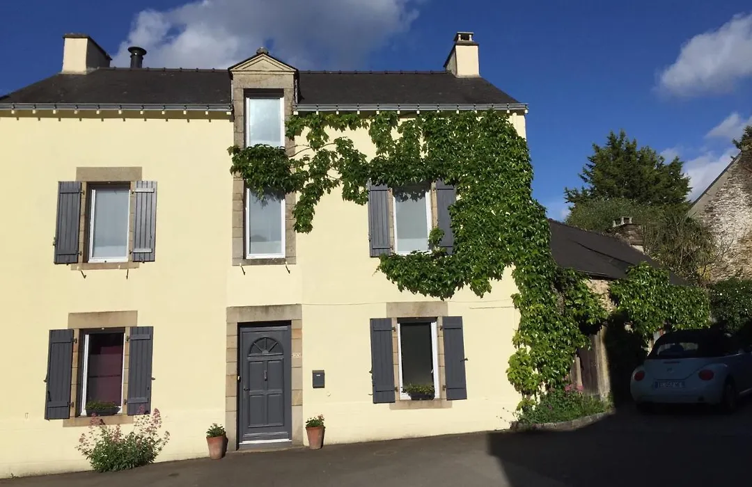 Vingt Vieux Bourg-1