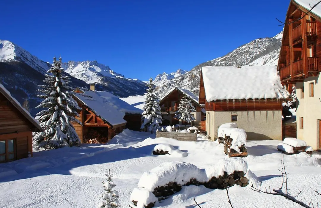 Le Taquo Hameau des Chazals Nevache Hautes Alpes-1